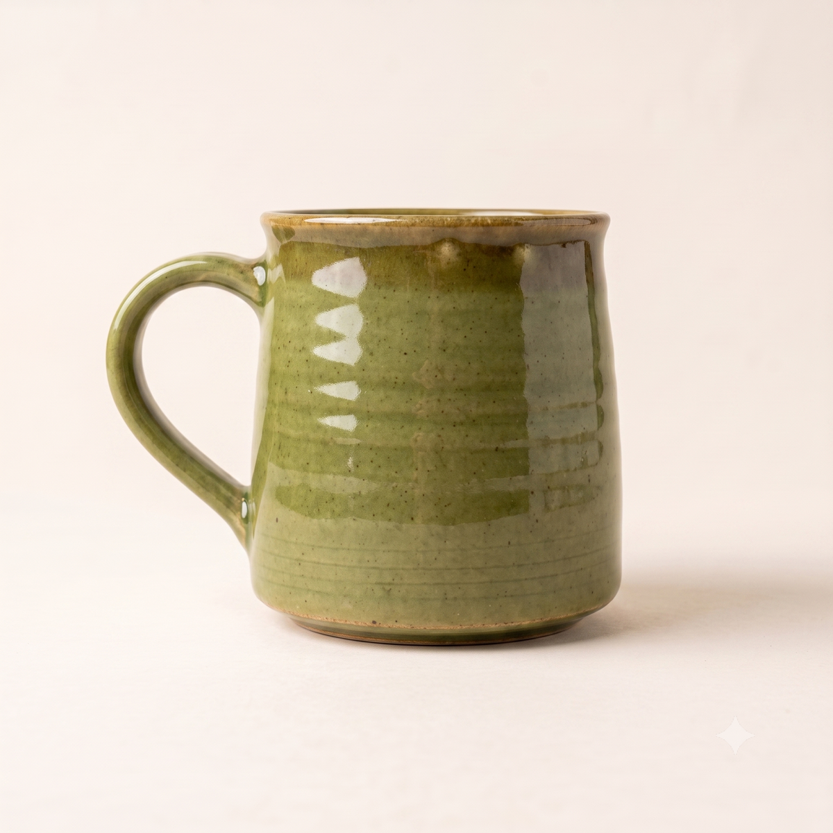 Vibrant Trails: The Green Streaked Coffee Mug