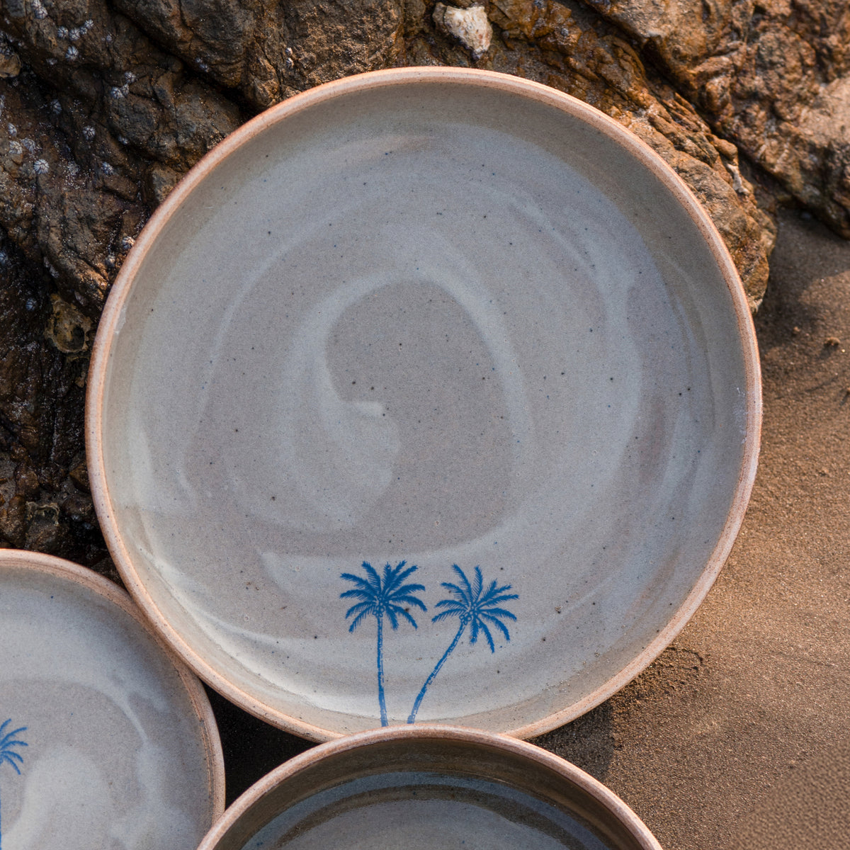Serve Dip Plate Palm