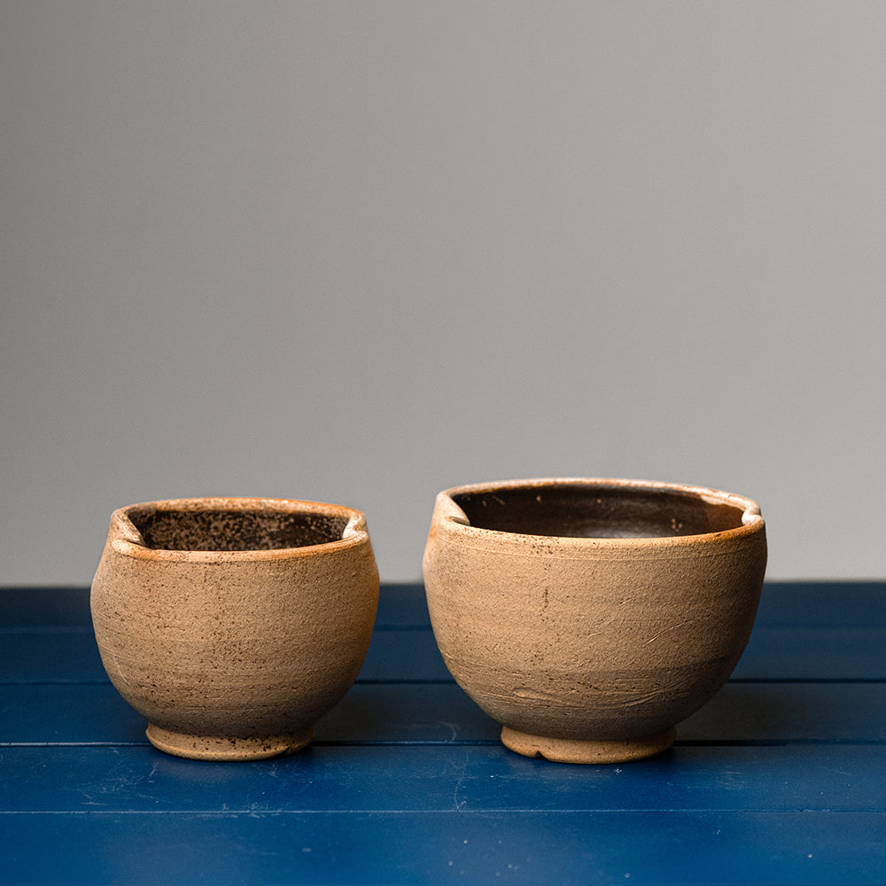 Inwards Curved Nut Bowl Medium - Set of 2