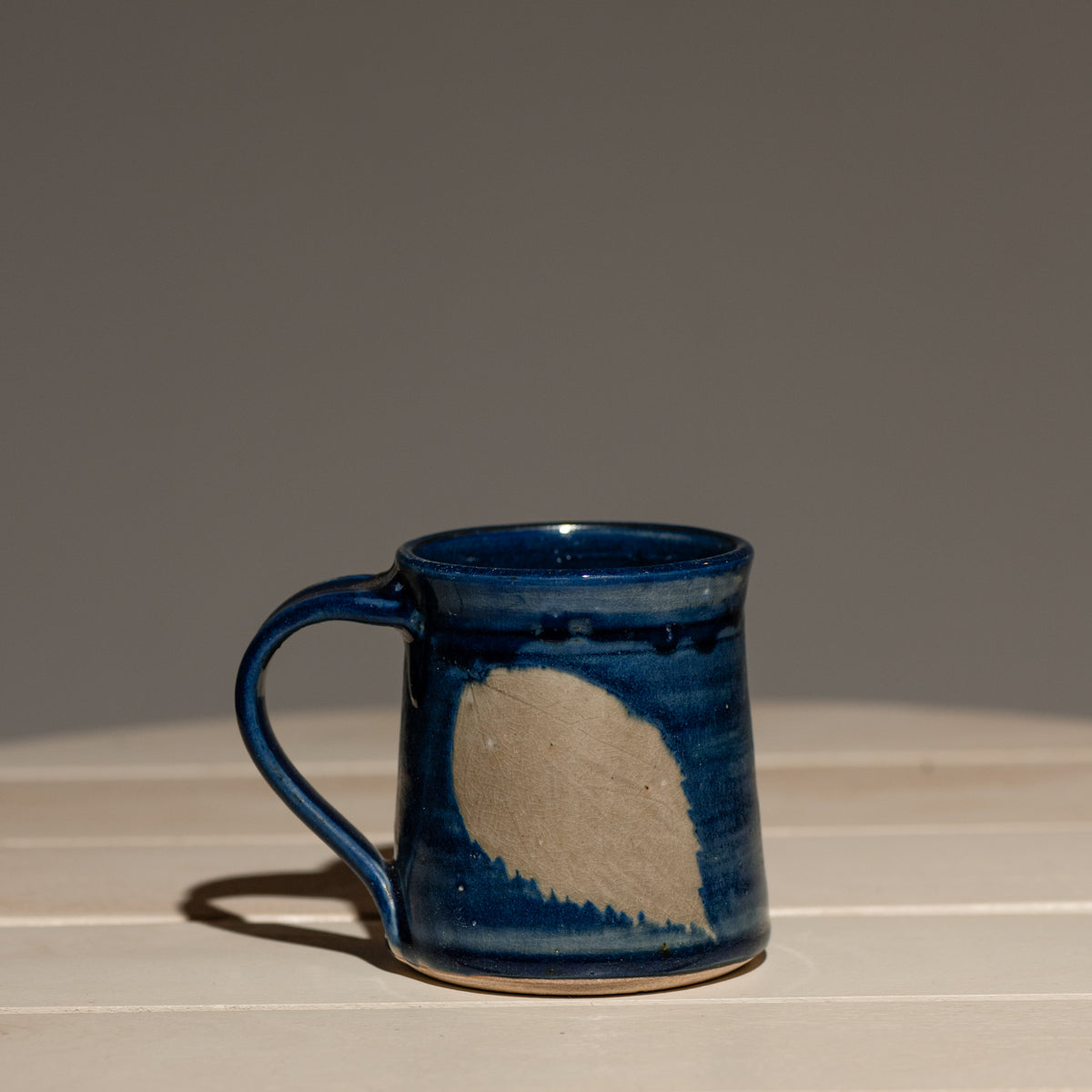 Blue Azure Single Leaf Coffee Mug